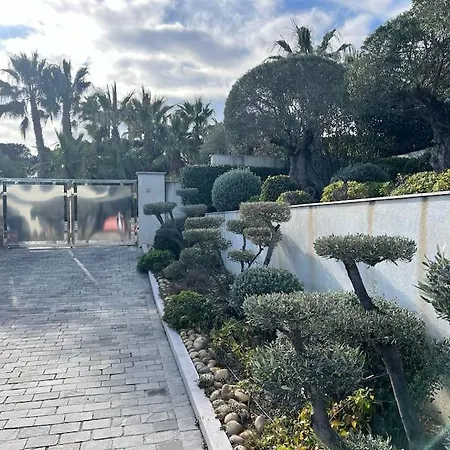 Superbe 4 Vue Villa Grimaud